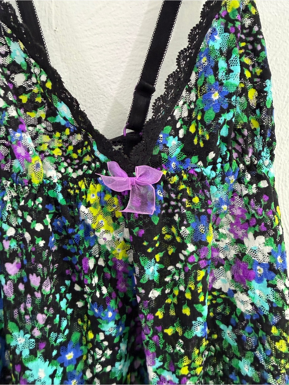 Victoria's Secret Black Multi Floral Lace-Trim Chemise - Picture 3 of 8